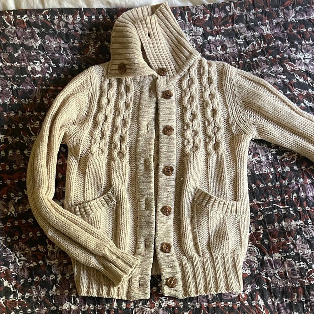 Elegant Cable Knit Wool Cardigan